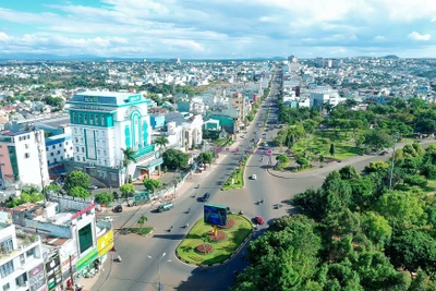 Xây dựng Gia Lai phát triển nhanh, bền vững, giàu bản sắc