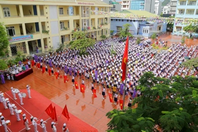 Bộ GD&ĐT yêu cầu không tổ chức khai giảng ở những nơi mưa lớn do bão Yagi