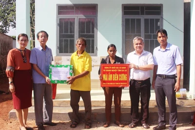 Đảng bộ Khối các Cơ quan và Doanh nghiệp tỉnh Gia Lai: Tập trung thực hiện các chỉ tiêu, nhiệm vụ với chất lượng, hiệu quả cao nhất