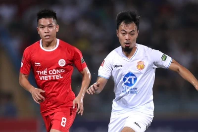 Thể Công Viettel ngược dòng quật ngã Nam Định, cuộc đua vô địch V-League lại nóng