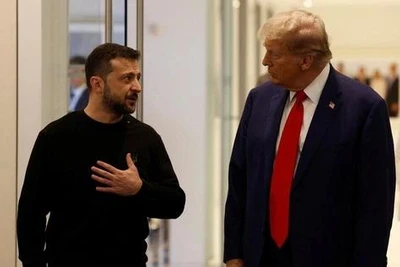 Ông Trump nói có mối quan hệ tốt đẹp với ông Zelensky và ông Putin