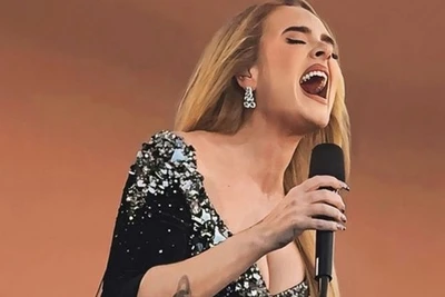 Công Trí tốn hơn 500 tiếng để biến Adele thành nàng tiên cá