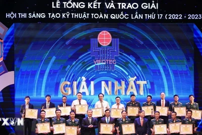 84 công trình xuất sắc nhận Giải thưởng Sáng tạo Kỹ thuật toàn quốc lần thứ 17