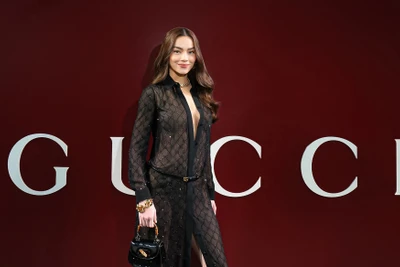 Hồ Ngọc Hà quyến rũ tại show Gucci ở Ý