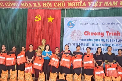 Tổ chức chương trình “Xuân đoàn kết-Tết biên cương” chào Xuân Giáp Thìn 2024 tại xã Ia Pnôn