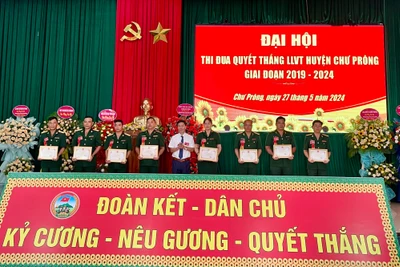 Chư Prông: Biểu dương 22 tập thể, cá nhân có thành tích trong phong trào thi đua quyết thắng