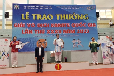 Võ sĩ Nguyễn Thị Hà Phương được triệu tập lên đội tuyển Karate quốc gia