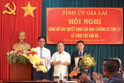 Ông Rơ Chăm La Ni và ông Hoàng Minh Việt giữ chức Phó Trưởng ban Tổ chức Tỉnh ủy Gia Lai