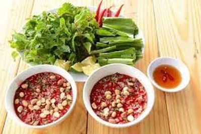 Tử vong sau 14 ngày ăn tiết canh heo