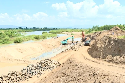 Dự án kè chống sạt lở