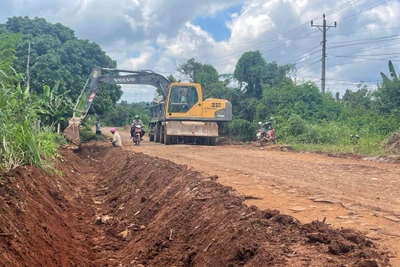 Điều chỉnh chủ trương đầu tư nhiều dự án đường giao thông