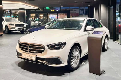 Mercedes Việt Nam giảm hàng trăm triệu đồng cho các mẫu E-class