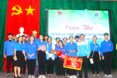 Đoàn Trường THCS và THPT Kon Hà Nừng đạt giải nhất cuộc thi tìm hiểu Luật Phòng, chống tác hại thuốc lá