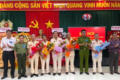 Thành lập Hội Cựu Công an nhân dân huyện Kbang. Ảnh: Siu Hội