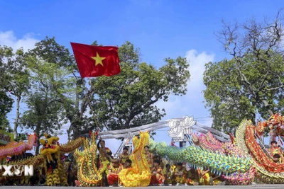 Festival Thu Hà Nội lần 2 năm 2024: Đến để cảm nhận vẻ đẹp mùa Thu lịch sử