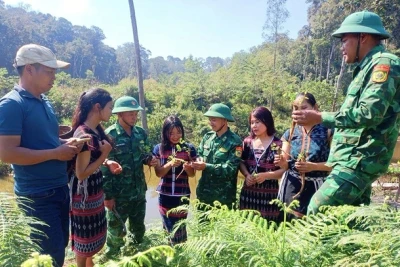 Biên cương hữu nghị: Điểm tựa vững chãi của người dân