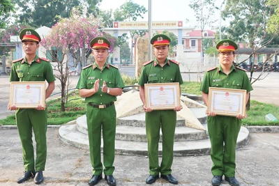 Ayun Pa: Khen thưởng 3 cán bộ Công an khám phá nhanh vụ trộm cắp tài sản