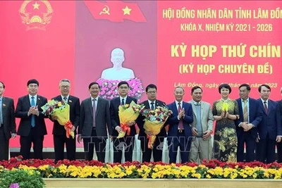 Bầu bổ sung Phó Chủ tịch HĐND và UBND tỉnh Lâm Đồng 