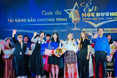 Thử thách tài năng MC cùng “Én học đường”