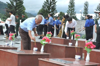 Trách nhiệm lớn lao, nghĩa tình sâu nặng