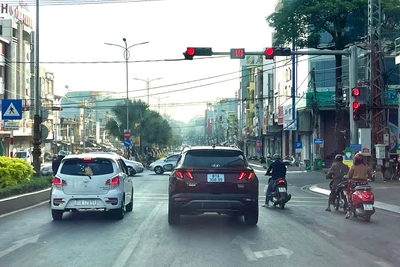 Pleiku: Làm “nóng” ý thức người dân bằng camera “phạt nguội”