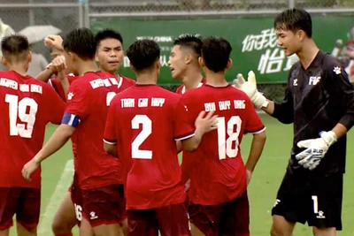 Nóng: U.16 PVF tạo địa chấn, xuất sắc đánh bại U.16 Man City