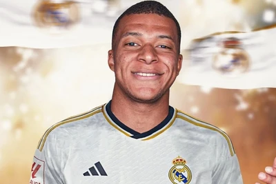 Chính thức: Real Madrid công bố 'bom tấn' Mbappe, trang chủ... sập vì CĐV quá phấn khích