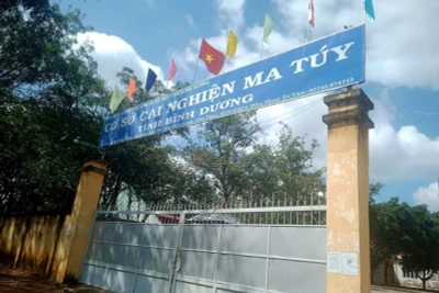 9 học viên bỏ trốn khỏi cơ sở cai nghiện ma túy, cướp điện thoại người đi đường 