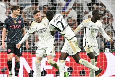 Kết quả Champions League: 'Mưa bàn thắng' sau màn rượt đuổi hấp dẫn