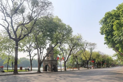Các tỉnh Bắc Bộ ngày nắng, Nam Bộ có khả năng xảy ra nắng nóng kéo dài