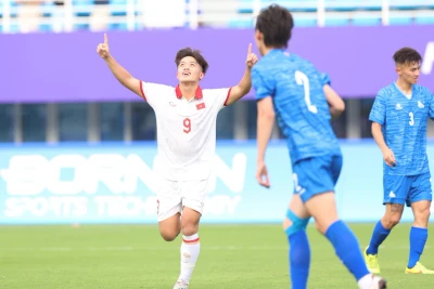 ASIAD 19: Bóng đá nam Việt Nam khởi đầu thuận lợi