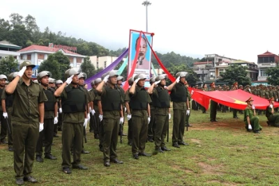 Thêm 'cánh tay' bảo vệ an ninh trật tự ở cơ sở