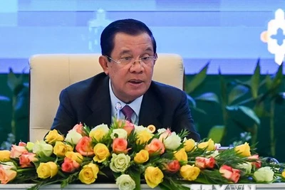 Ông Hun Sen thông báo kế hoạch từ chức Thủ tướng Campuchia