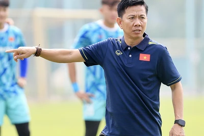 Ông Hoàng Anh Tuấn làm HLV trưởng ĐT U23 Việt Nam thay HLV Philippe Troussier