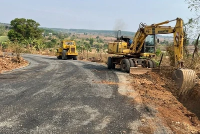 Phó Thủ tướng Trần Lưu Quang: Đẩy nhanh tiến độ tổ chức triển khai thực hiện các chương trình mục tiêu quốc gia