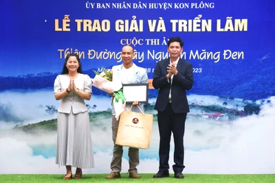 Kon Plông: Trao giải và triển lãm ảnh đẹp “Thiên đường Tây Nguyên - Măng Đen” năm 2023