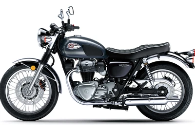 Kawasaki W800: Biểu tượng "thuần chất" cho nét đẹp cổ điển