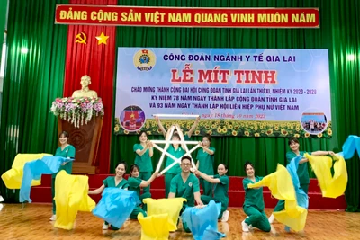 Công đoàn ngành Y tế mít tinh chào mừng thành công Đại hội Công đoàn tỉnh lần thứ XI