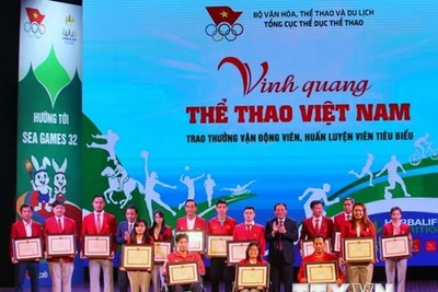 Vinh danh 23 VĐV, huấn luyện viên tại 'Vinh quang Thể thao Việt Nam'