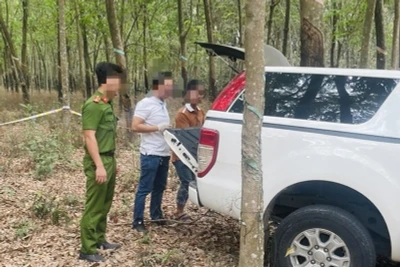 Thu thập nhiều dấu vết trên ôtô của giám đốc nghi sát hại nữ kế toán