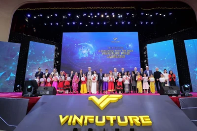 Giải thưởng VinFuture: Khoa học phụng sự nhân loại