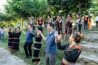 Hợp sức làm du lịch, gìn giữ bản sắc văn hóa ở Đắk Lắk