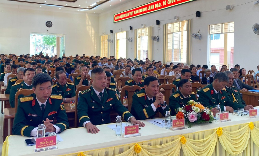 Các đại biểu nguyên là cán bộ Chỉ huy Ban Chỉ huy Quân sự huyện qua các thời kỳ dự buổi gặp mặt. Ảnh: Phương Lộc cac-dai-bieu-nguyen-la-can-bo-chi-huy-bch-quan-su-huyen-qua-cac-thoi-ky-du-buoi-gap-mat.jpg