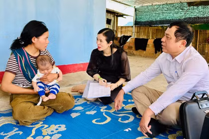 Nỗ lực kéo giảm tỷ lệ sinh con tại nhà 