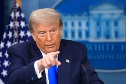 Tổng thống Trump: Mỹ giáng đòn rất mạnh vào Iran trong đợt tấn công mới nhất