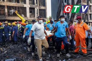 Tin thế giới ngày 13-6: Một hành khách sống sót trong thảm họa hàng không tại Ấn Độ