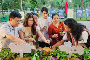 Ngày hội Ẩm thực và Triển lãm ảnh Văn hoá-Du lịch tỉnh Gia Lai năm 2025 sắc màu văn hoá và hương vị vùng miền hội tụ