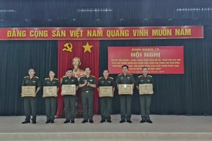 Binh đoàn 15 tuyên dương 11 tập thể, cá nhân thực hiện Đề án 1371