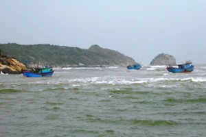 Gia Lai: Ngư dân tử vong trên biển, nghi đột quỵ 