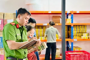 Gia Lai: 14 sản phẩm bị thu hồi của hộ kinh doanh Tiệm Phố Núi